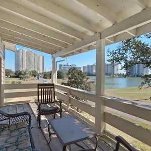  Holiday home Beachy Keen United States
